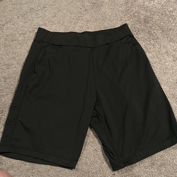 2 pack of 32 degrees shorts - Picture 2 of 6
